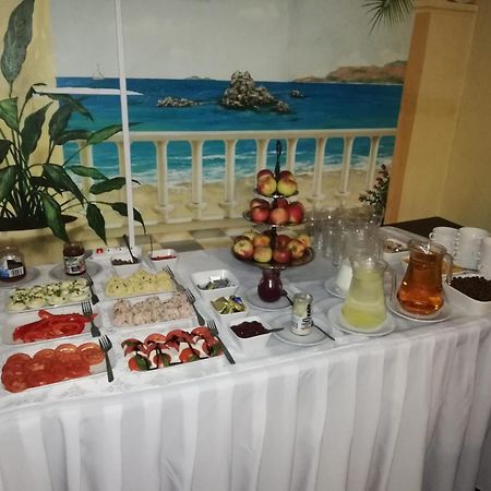 Hotel Dworek วรอตซวาฟ ภายนอก รูปภาพ